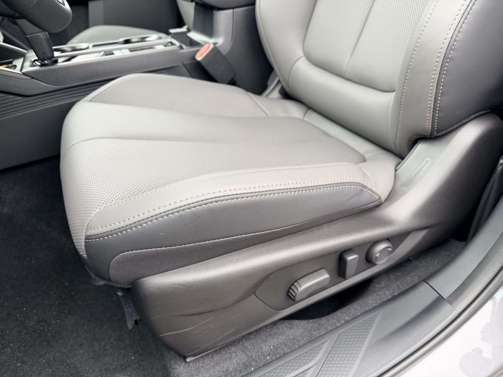 New 2026 Subaru Outback Limited AWD/4WD image 15
