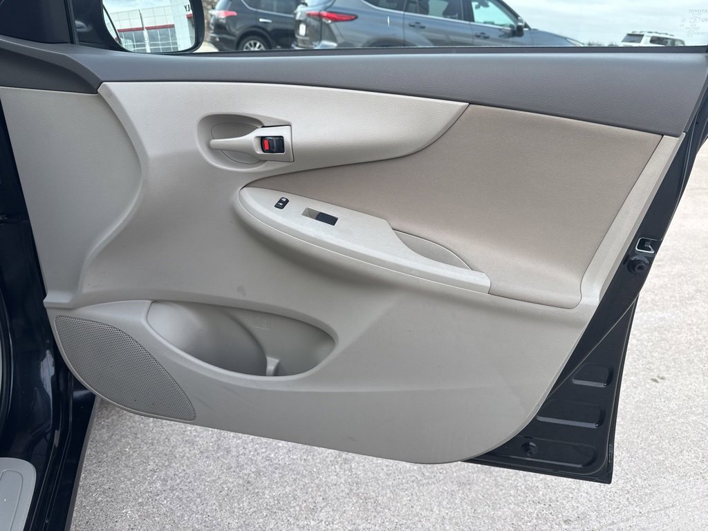 Used 2009 Toyota Corolla LE image 18