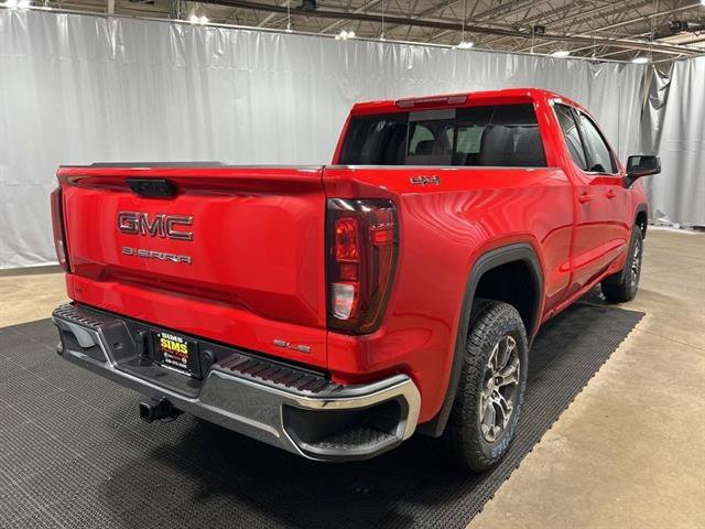New 2025 GMC Sierra 1500 SLE w/ Preferred Package image 3