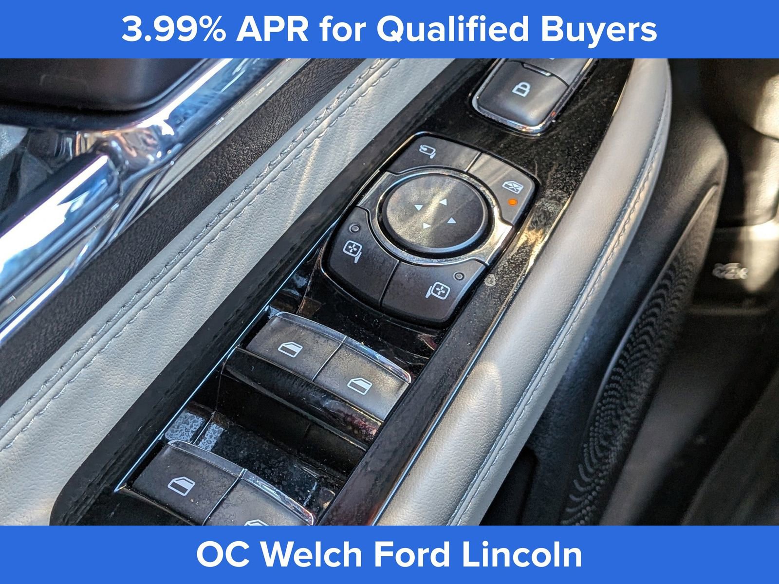 Used 2025 Lincoln Corsair FWD w/ Equipment Group 101A image 28