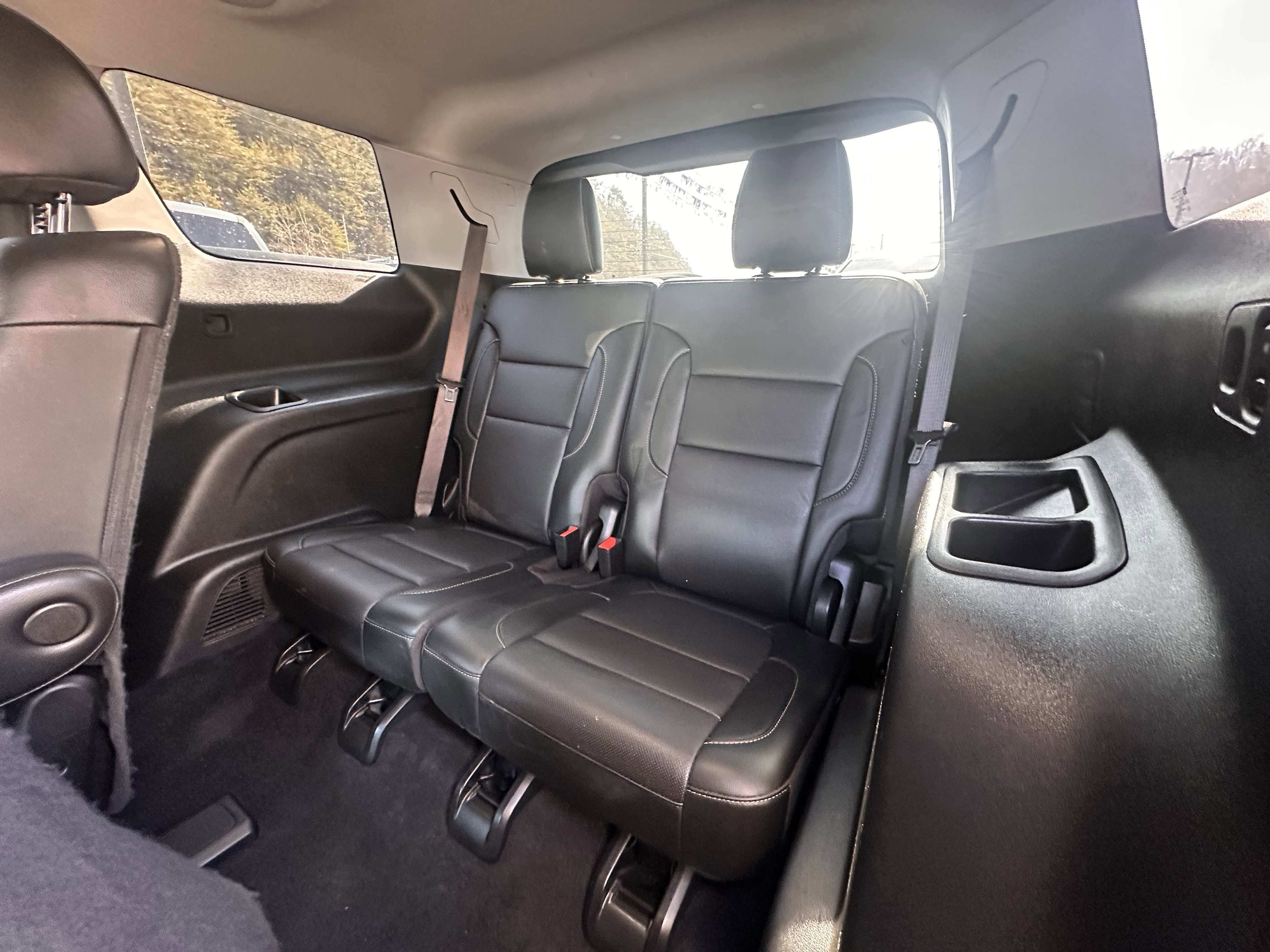 Used 2021 GMC Acadia SLT w/ Trailering Package image 17