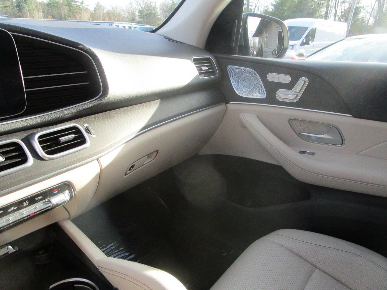 Used 2020 Mercedes-Benz GLE 350 4MATIC image 18