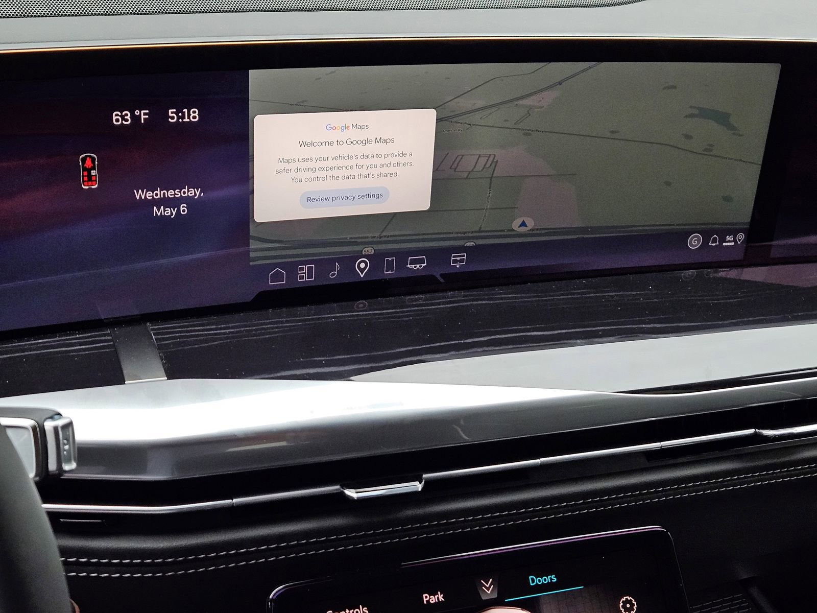 New 2026 Cadillac Escalade ESV Sport AWD/4WD image 17