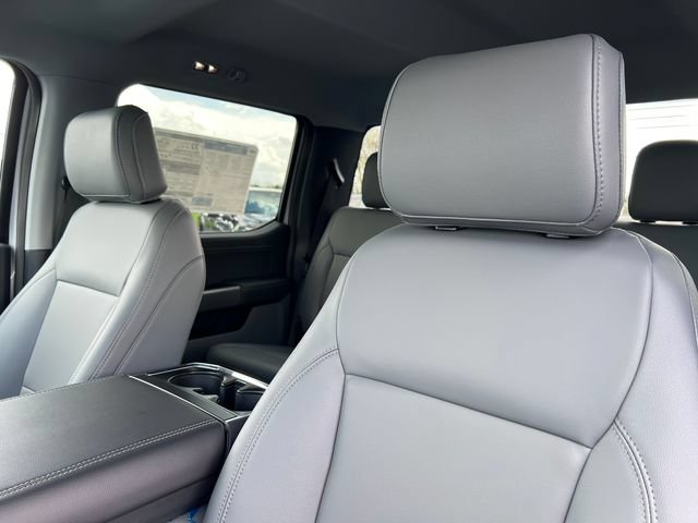 New 2025 Ford F150 Lightning Flash AWD/4WD image 18