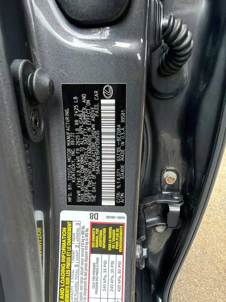 Used 2023 Lexus ES 350 w/ Premium Package FWD image 10