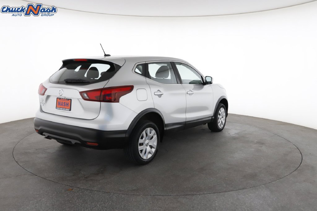 Used 2018 Nissan Rogue Sport S FWD image 12