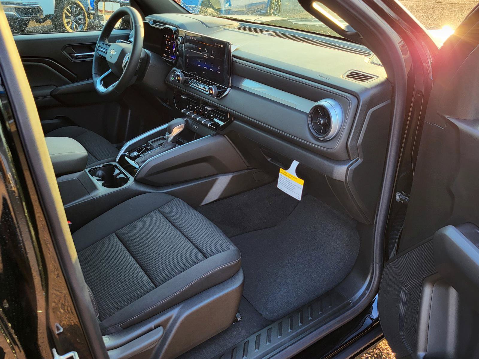 New 2026 Chevrolet Colorado LT RWD image 9
