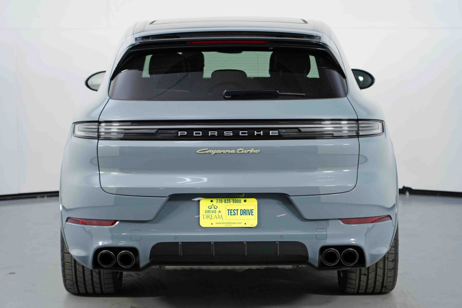 Used 2024 Porsche Cayenne Turbo AWD/4WD image 54