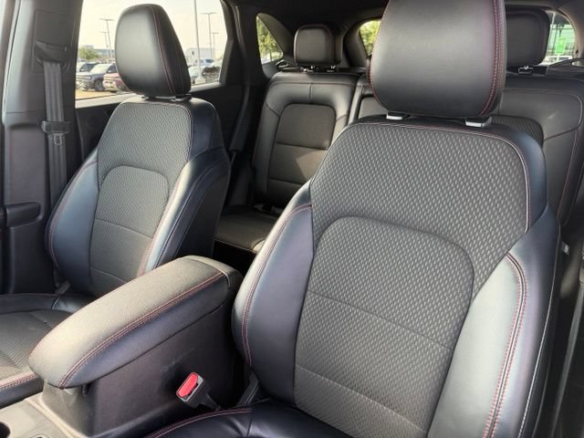 Certified 2023 Ford Escape ST-Line Select w/ Tech Pack #2 AWD/4WD image 10