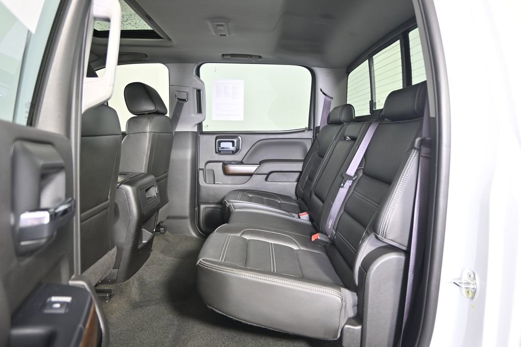 Used 2017 GMC Sierra 3500 Denali w/ Duramax Plus Package AWD/4WD image 17