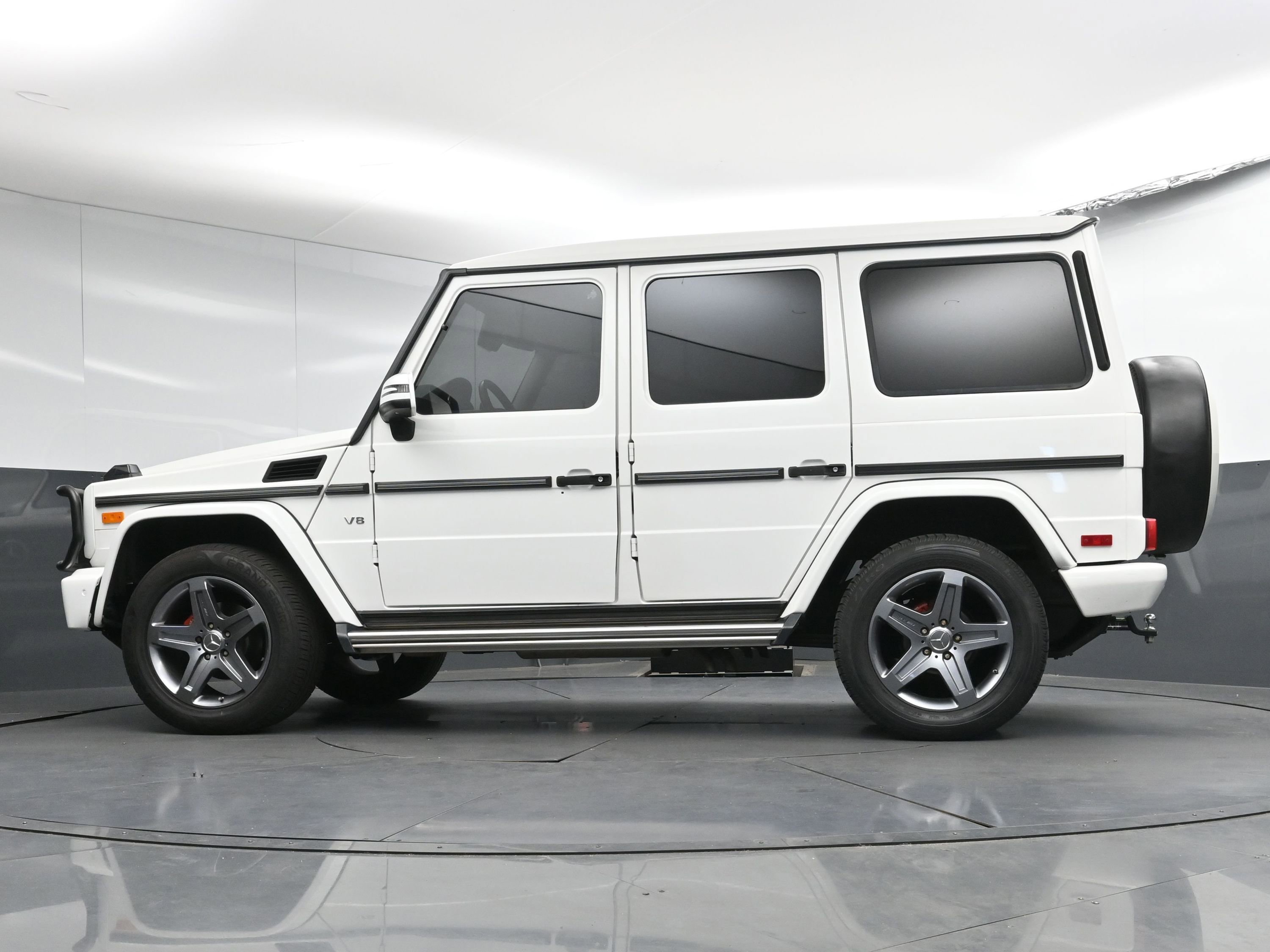 Used 2016 Mercedes-Benz G 550 image 32