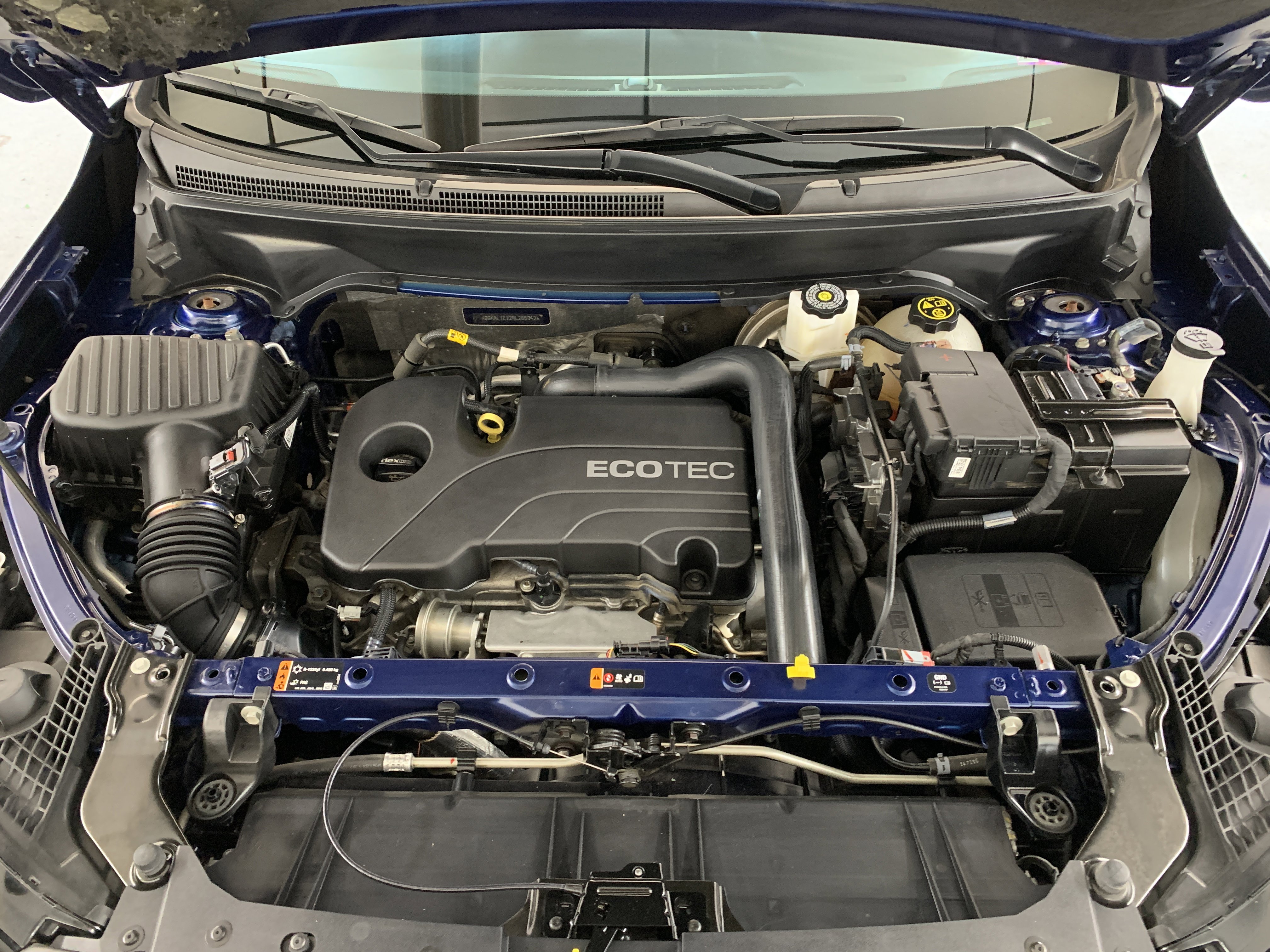 Used 2022 GMC Terrain SLE w/ Driver Convenience Package image 10