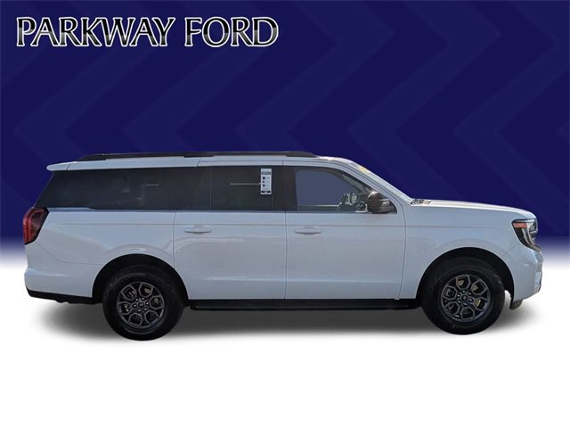 Used 2025 Ford Expedition Max Active image 4