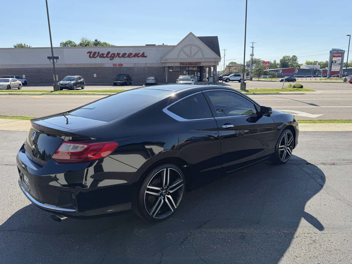 Used 2015 Honda Accord EX image 6