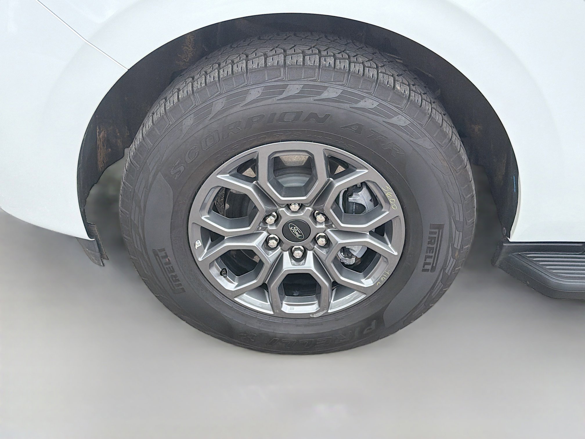 Used 2025 Ford Expedition Active image 42