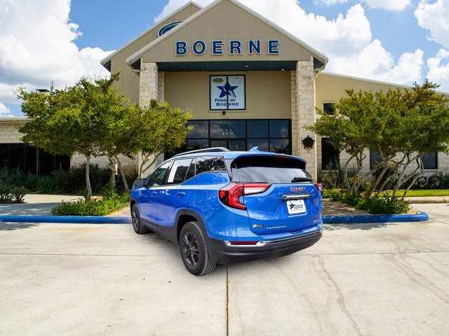 Used 2024 GMC Terrain AT4 w/ Infotainment Package II image 3