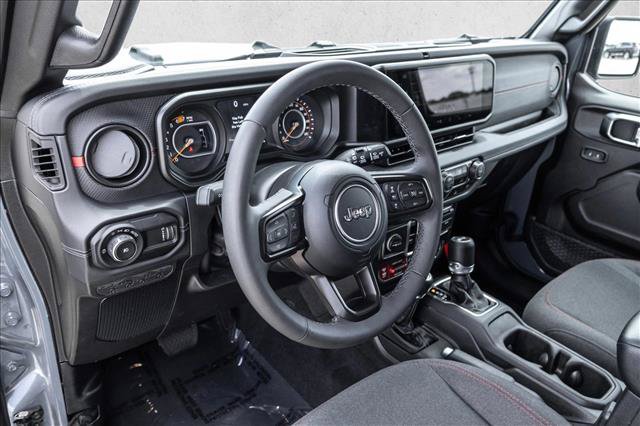 Used 2026 Jeep Wrangler Unlimited Rubicon AWD/4WD image 10