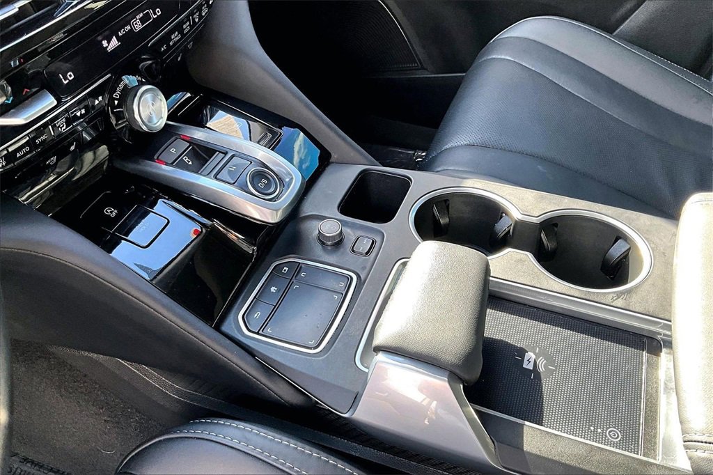 Used 2023 Acura MDX SH-AWD w/ Technology Package image 23