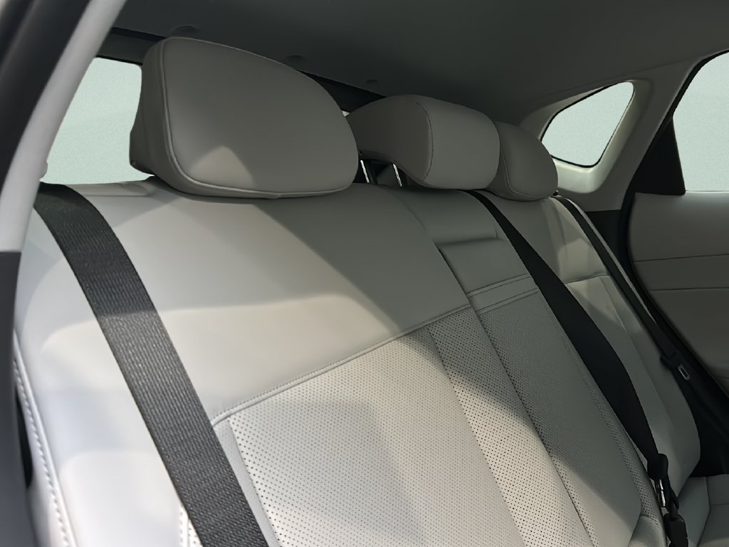 New 2027 Hyundai Kona Limited AWD/4WD image 16