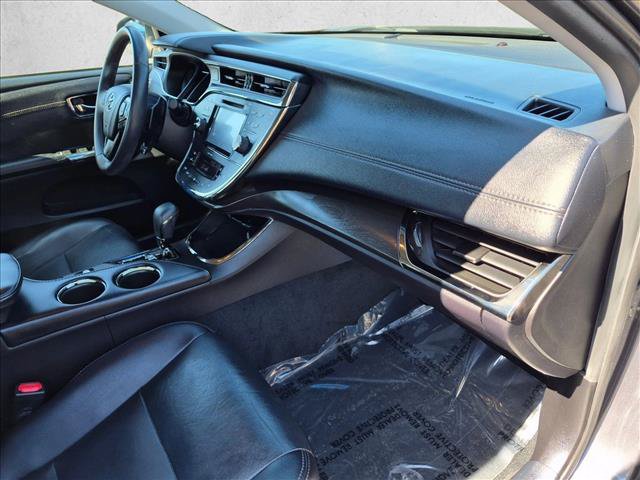 Used 2018 Toyota Avalon XLE FWD image 21