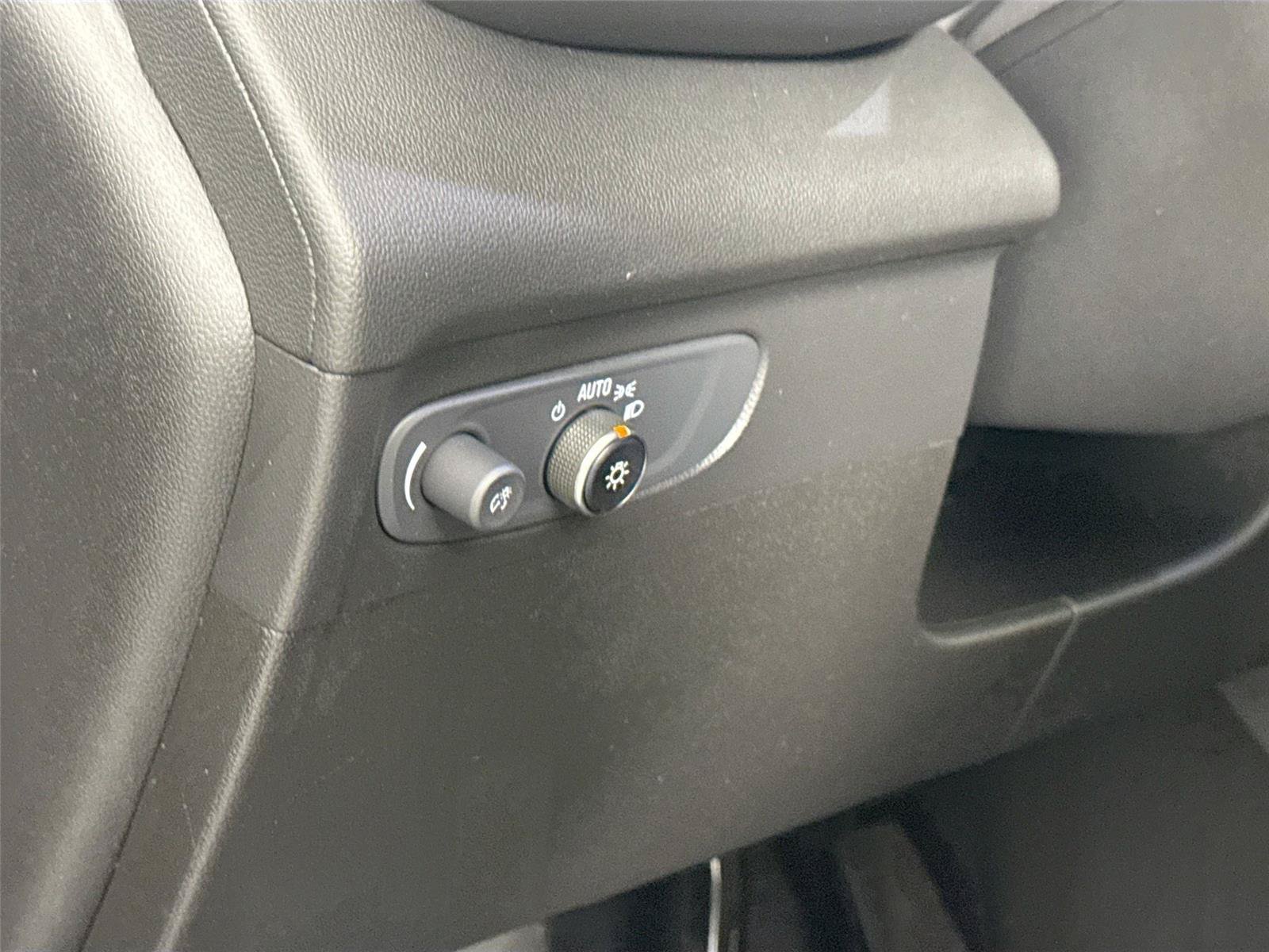 Used 2021 Buick Envision Preferred FWD image 14