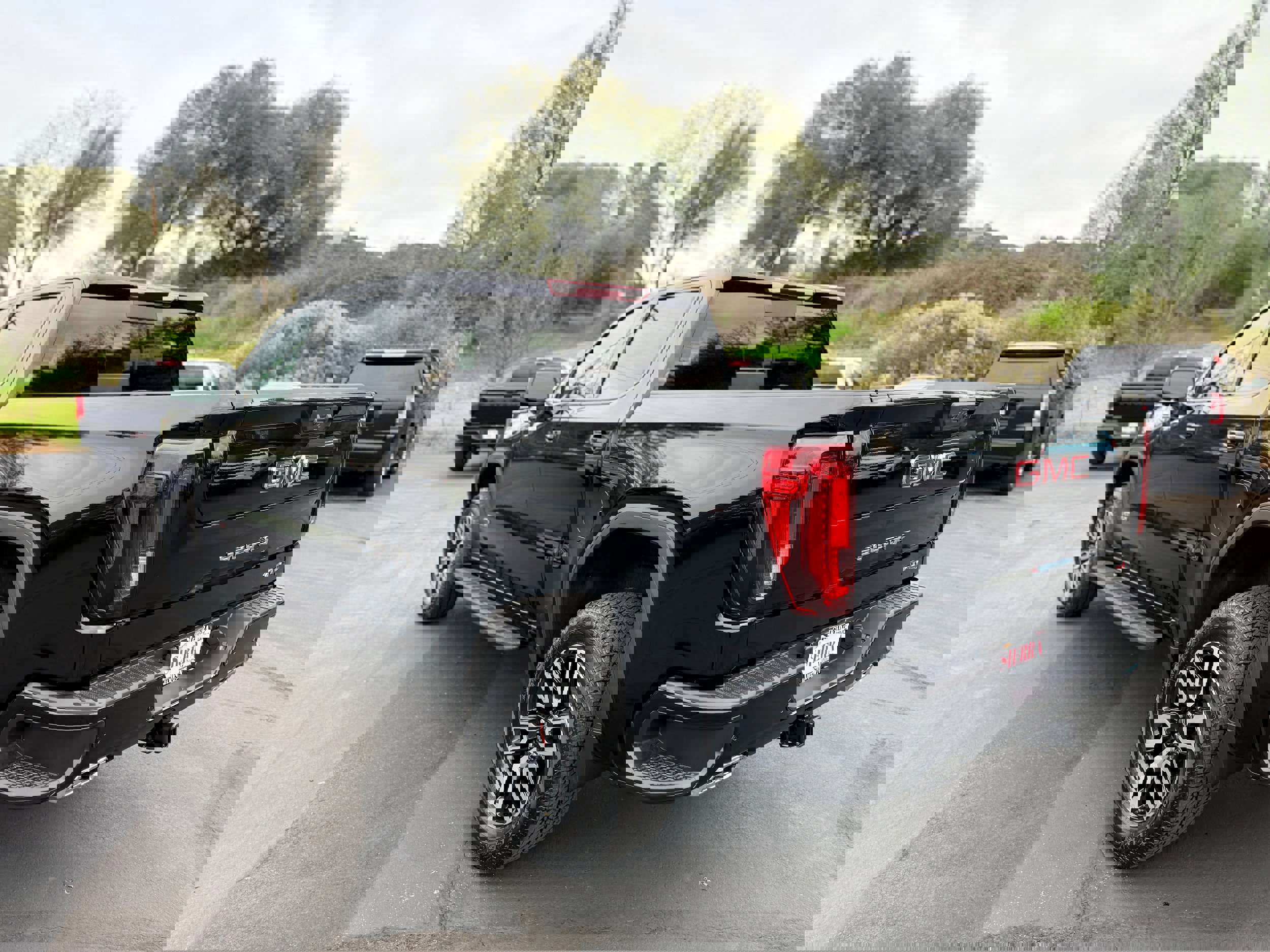 New 2026 GMC Sierra 1500 AT4 w/ AT4 Premium Package image 6