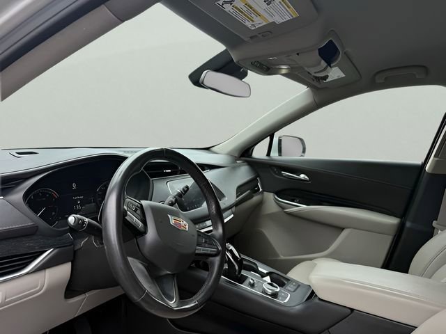 Used 2021 Cadillac XT4 Premium Luxury FWD image 13