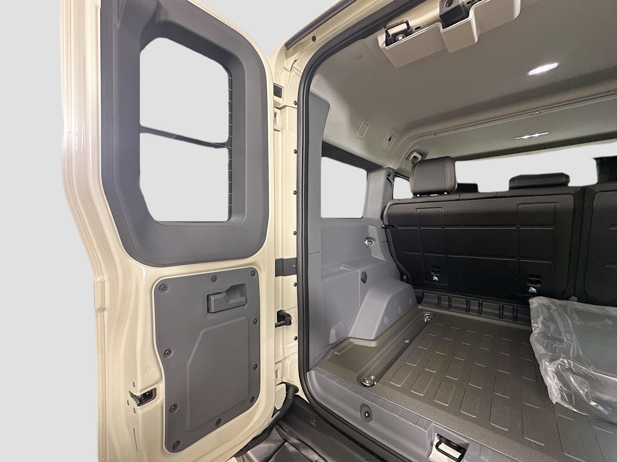 New 2025 INEOS Grenadier Station Wagon AWD/4WD image 43