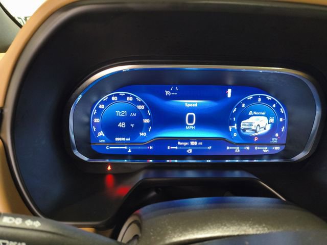 Used 2023 Chevrolet Suburban Premier AWD/4WD image 12