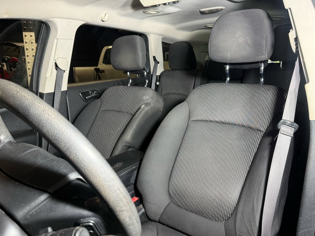 Used 2015 Dodge Journey SXT w/ Flexible Seating Group FWD image 11