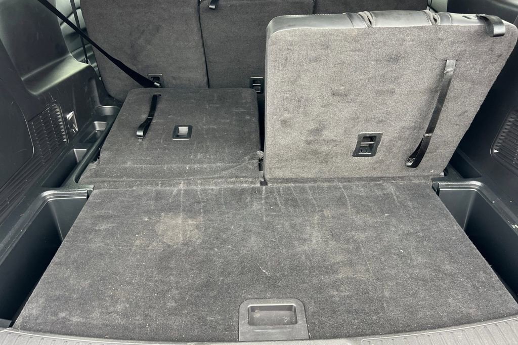 Certified 2024 Ford Explorer XLT w/ Equipment Group 202A image 17