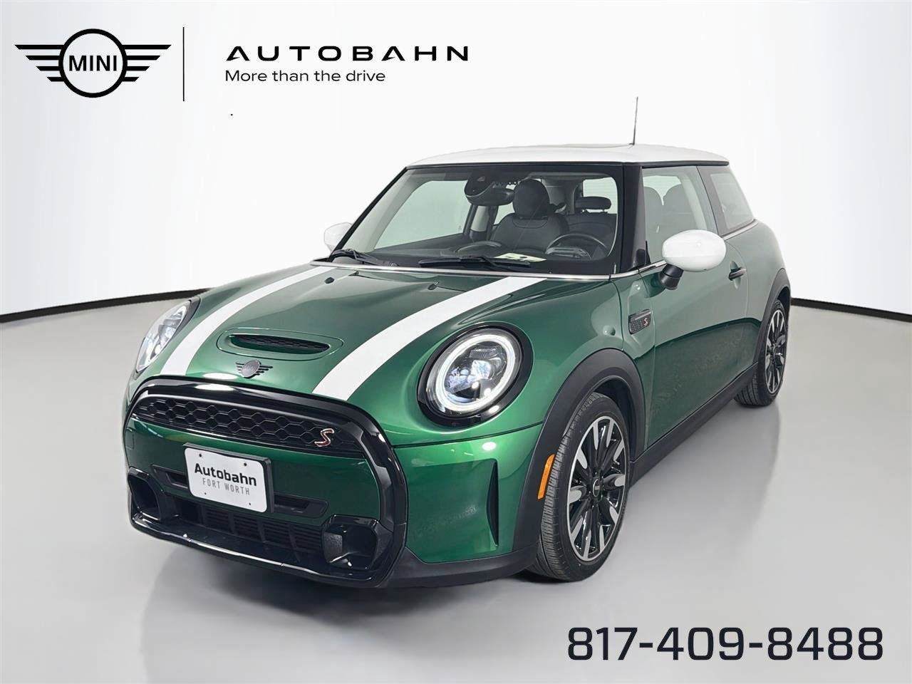 Used 2024 MINI Cooper S FWD image 1