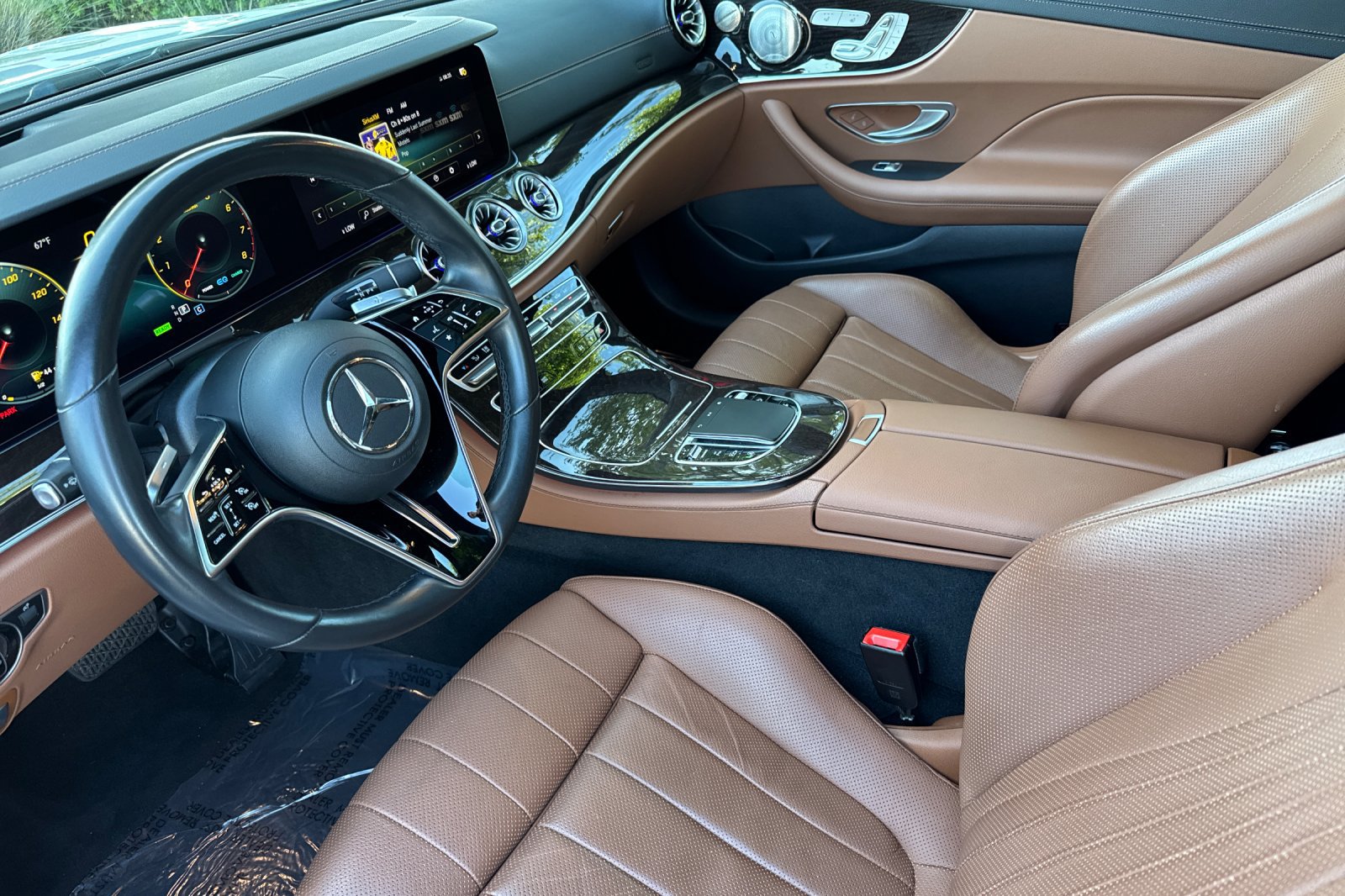 Certified 2023 Mercedes-Benz E 450 Coupe image 10