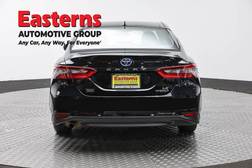 Used 2024 Toyota Camry LE FWD image 6