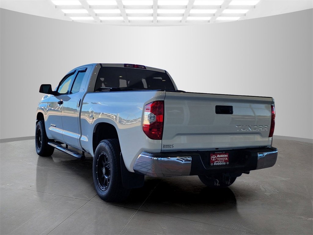 Used 2017 Toyota Tundra SR5 image 7