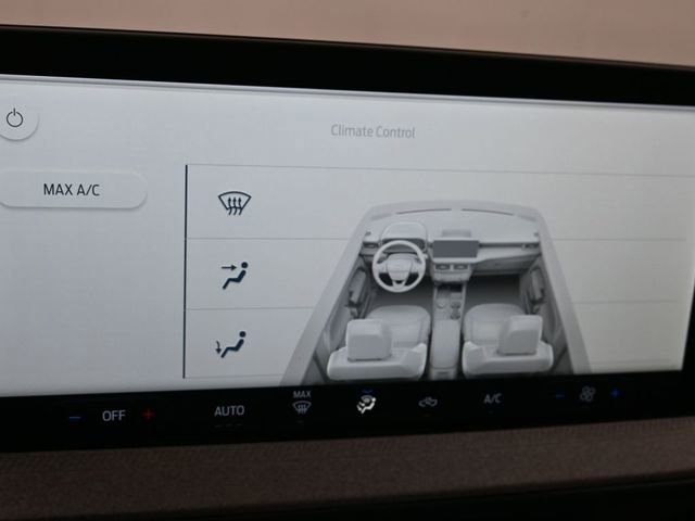 New 2026 Ford Maverick XLT FWD image 22