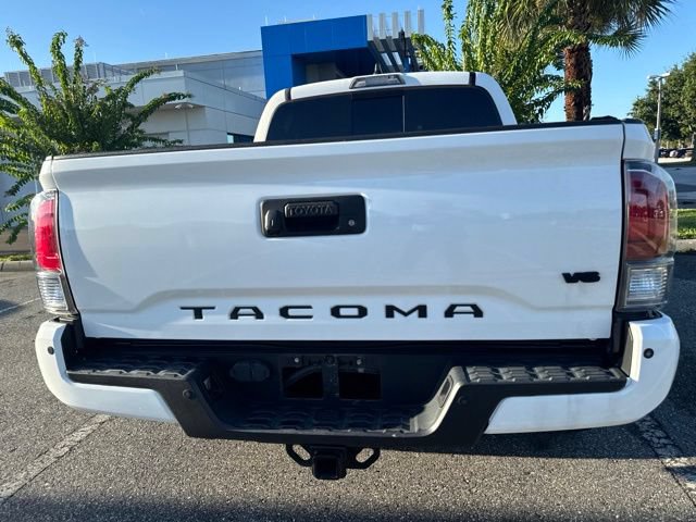 Certified 2022 Toyota Tacoma TRD Sport w/ TRD Premium Sport Package AWD/4WD image 33