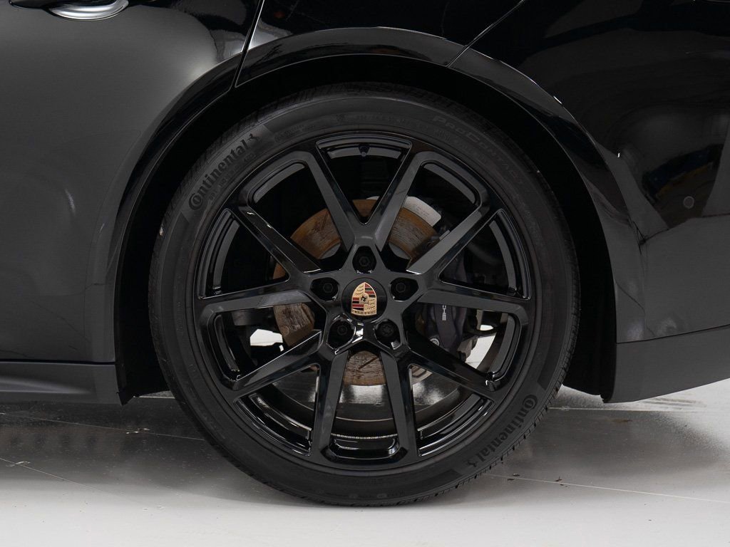Used 2024 Porsche Panamera 4 image 42
