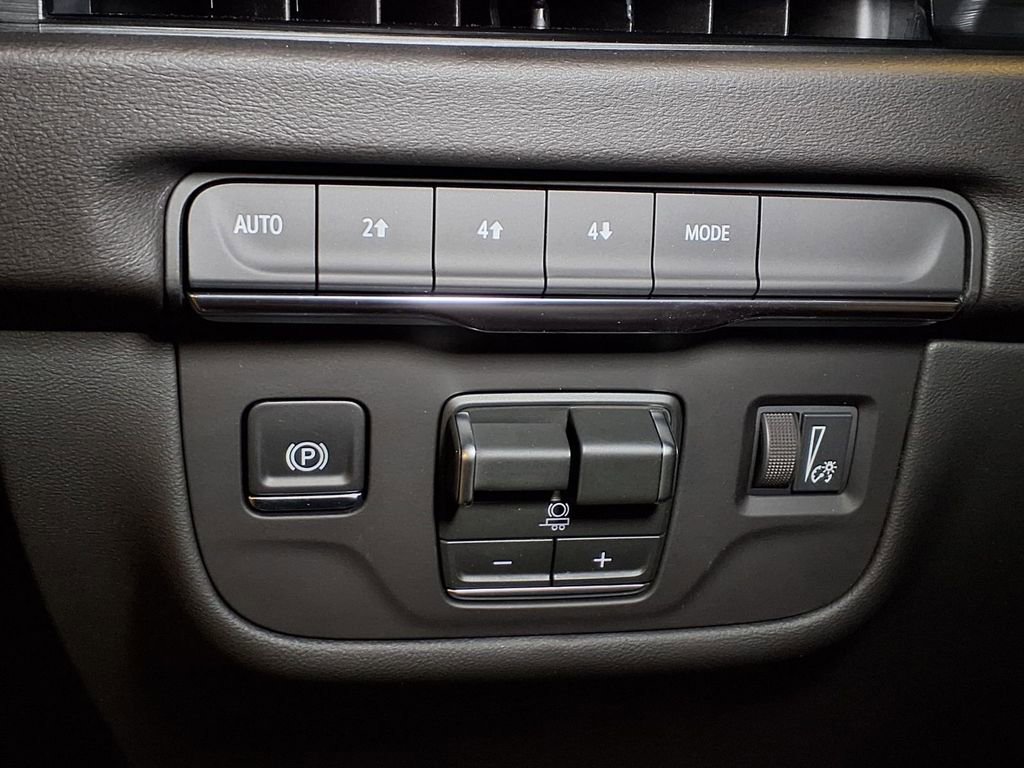 New 2026 Cadillac Escalade Sport AWD/4WD image 16