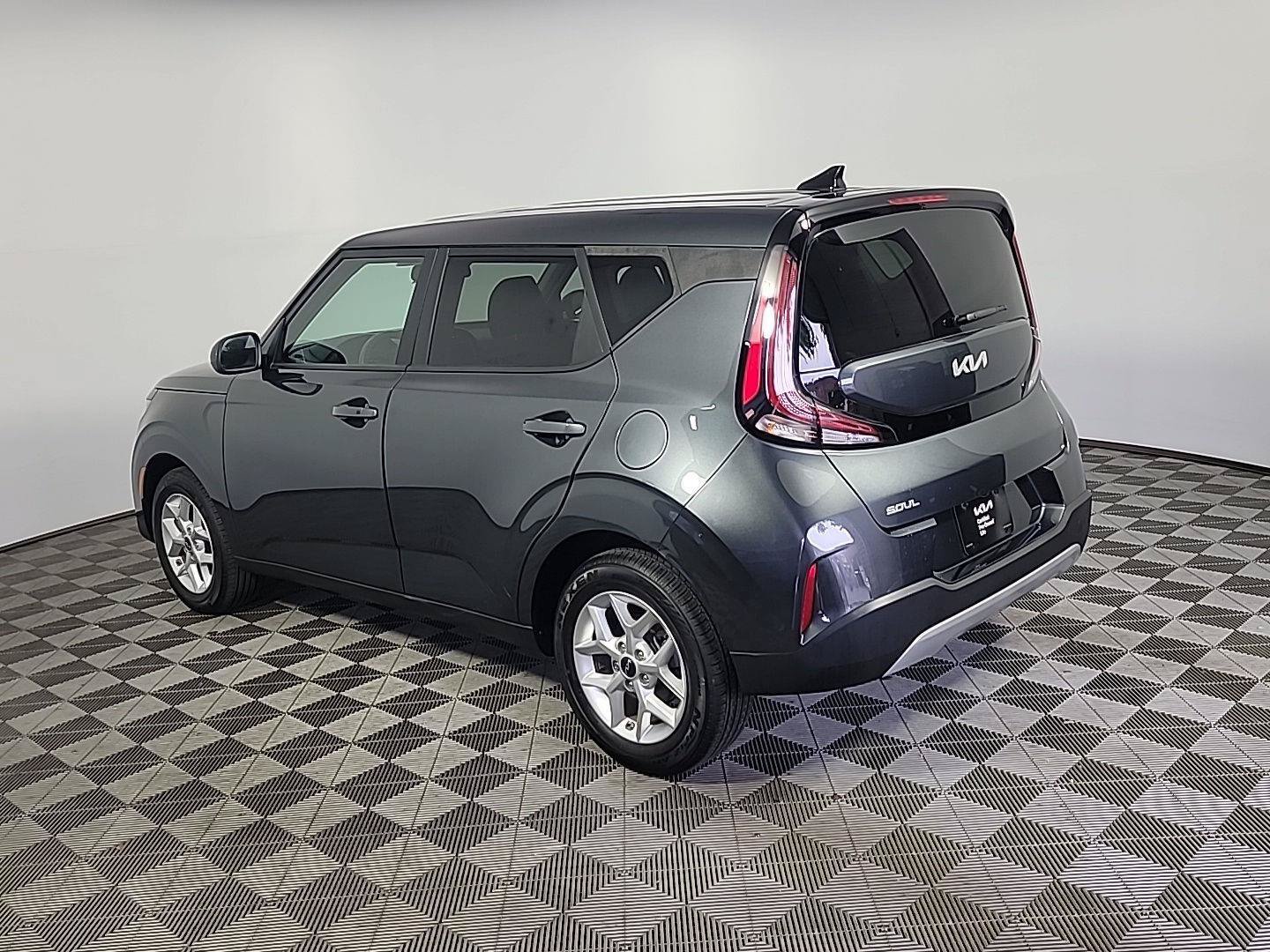 Certified 2024 Kia Soul S FWD image 10