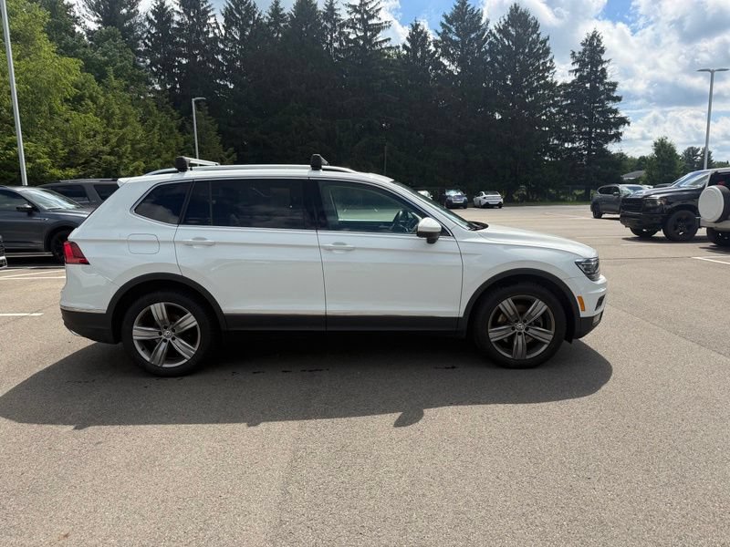 Used 2018 Volkswagen Tiguan SEL Premium AWD/4WD image 5