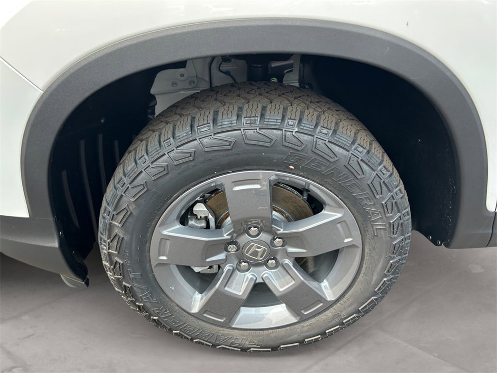 New 2025 Honda Ridgeline TrailSport image 14