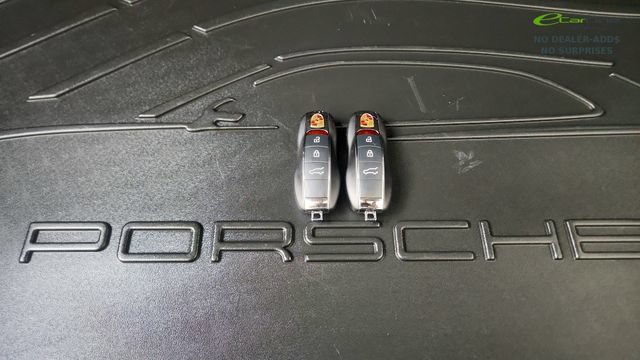 Used 2024 Porsche Macan S AWD/4WD image 77