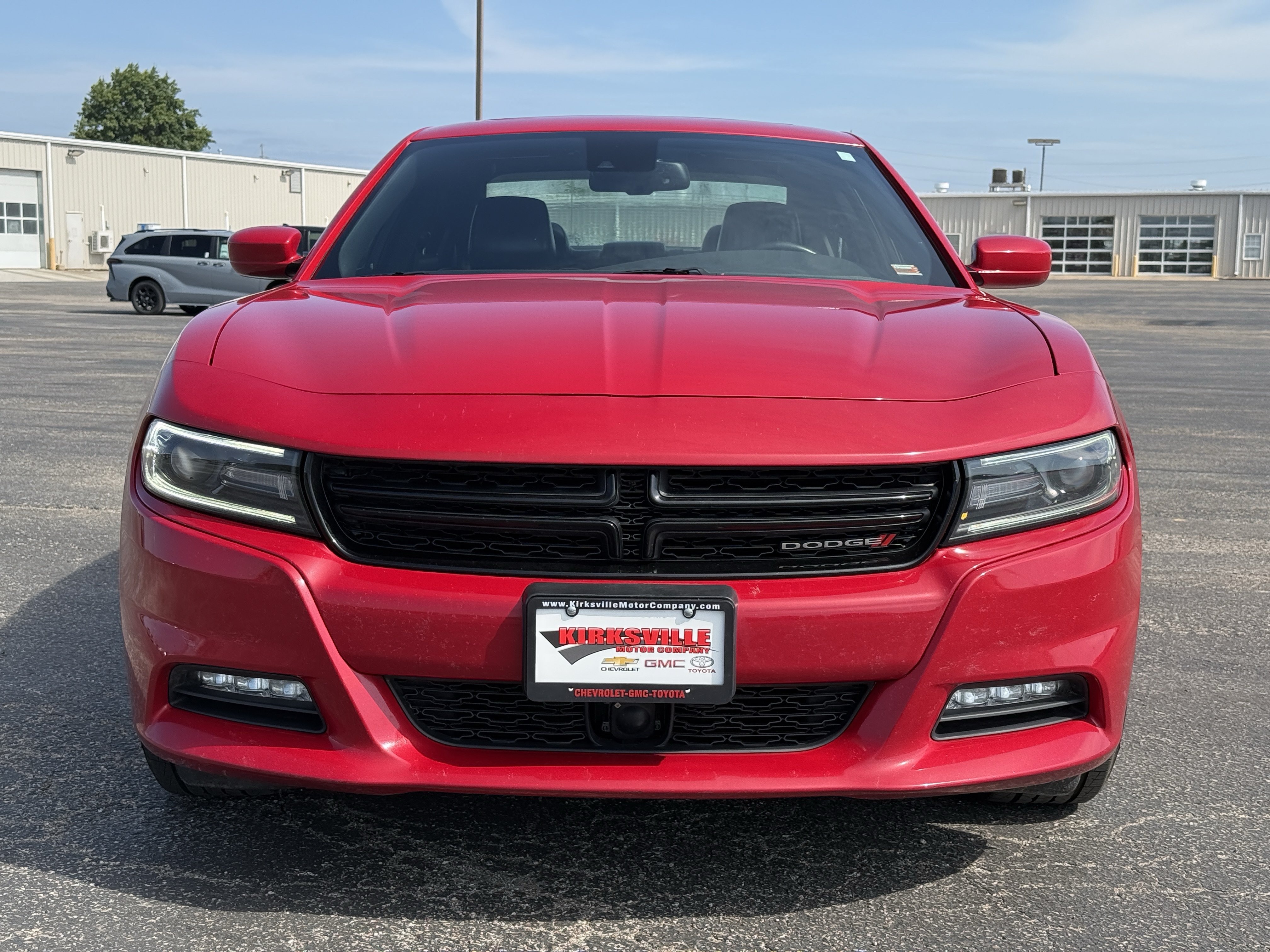 Used 2016 Dodge Charger SXT w/ AWD Premium Group image 9