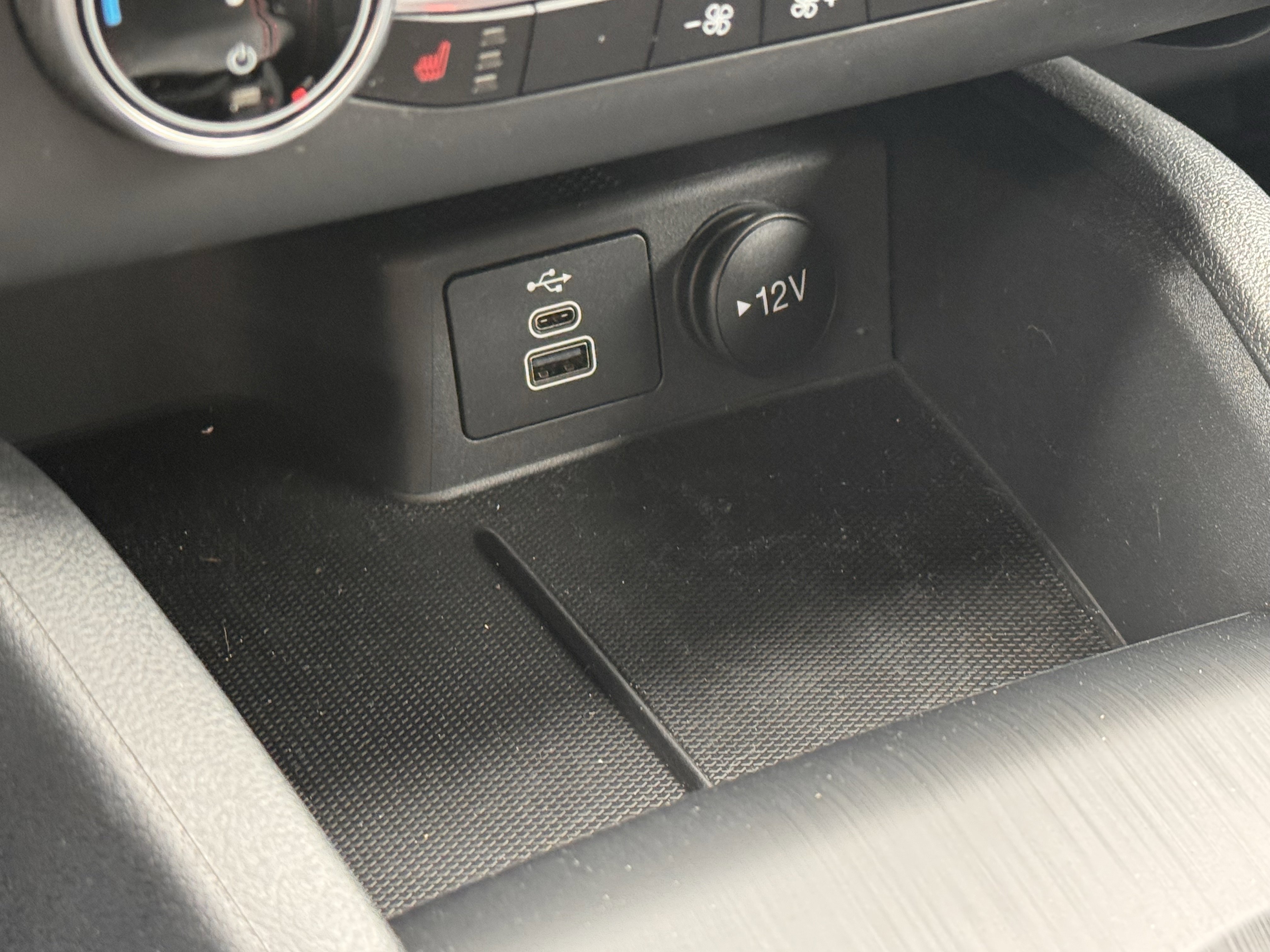New 2026 Ford Escape ST-Line Select AWD/4WD image 18