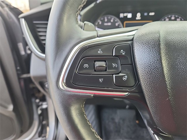 Certified 2021 Buick Envision Avenir w/ Technology Package II image 24