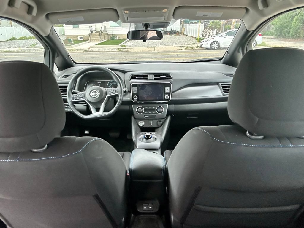 Used 2024 Nissan Leaf S FWD image 5