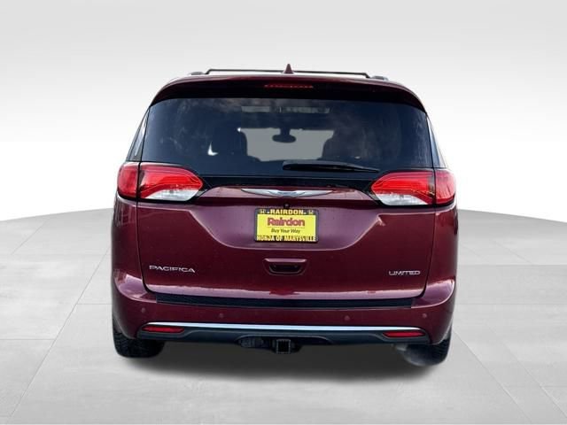 Used 2017 Chrysler Pacifica Limited w/ UConnect Theater Package image 6