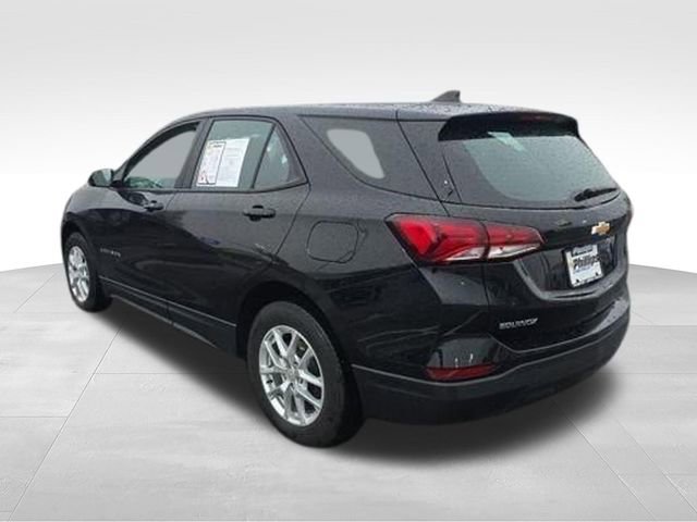 Used 2024 Chevrolet Equinox LS AWD/4WD image 5