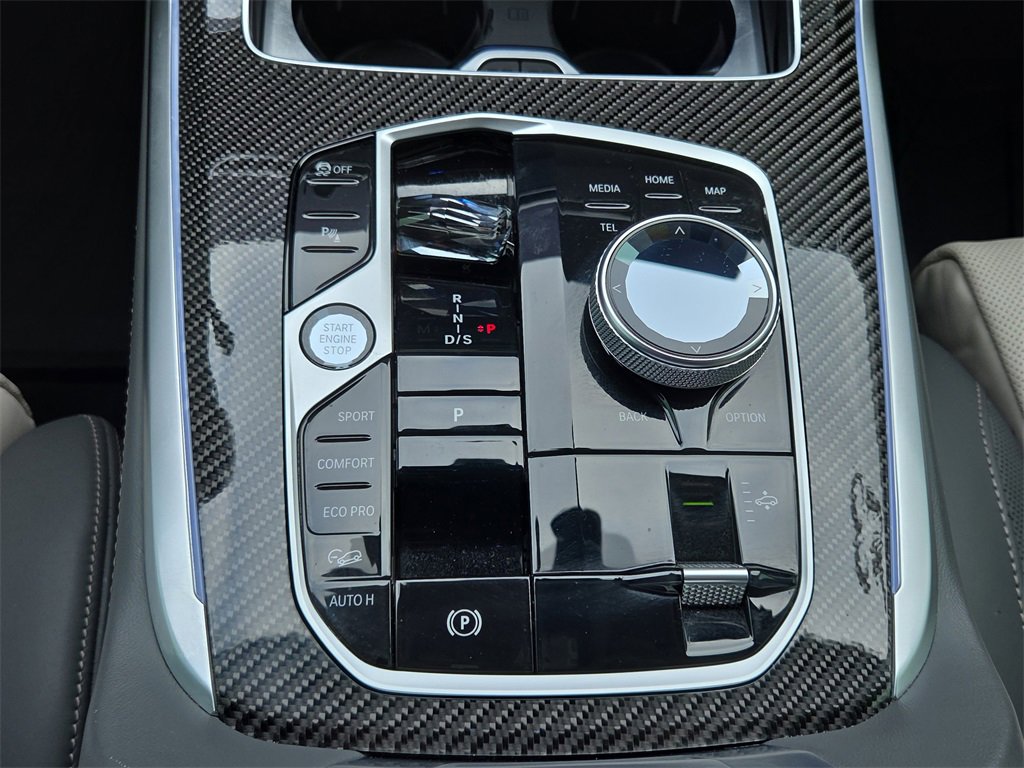 Used 2023 BMW X7 M60i w/ Executive Package image 24